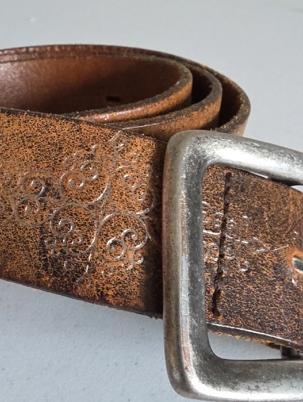 OLD NAVY | Embossed Leather Belt Brown Silver Sz L